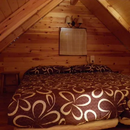 مكان تخييم Camping Morunys سانت ليورينس دو موريونيز